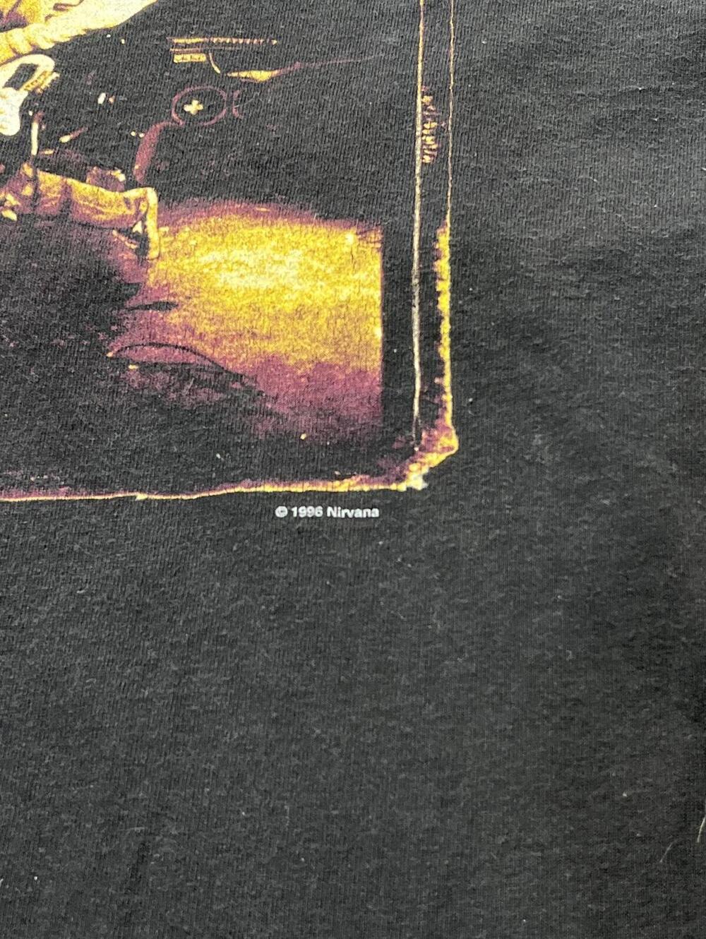 Vintage Nirvana 1996 From The Muddy Banks Of Wishkah Preowned XL T-shirt - Picture 3 of 7